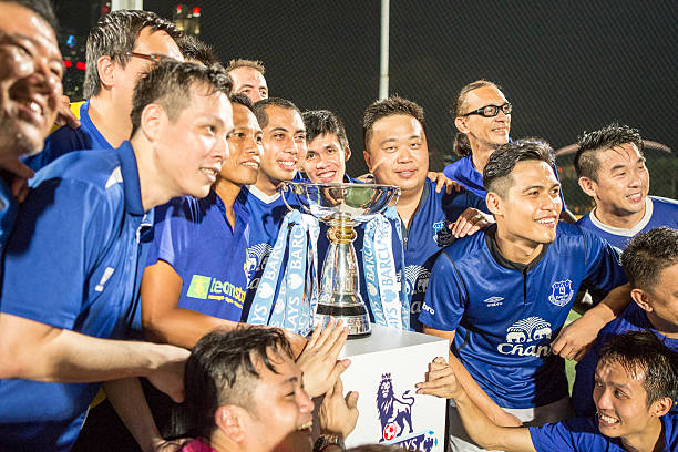 時的社會經 時的社會經