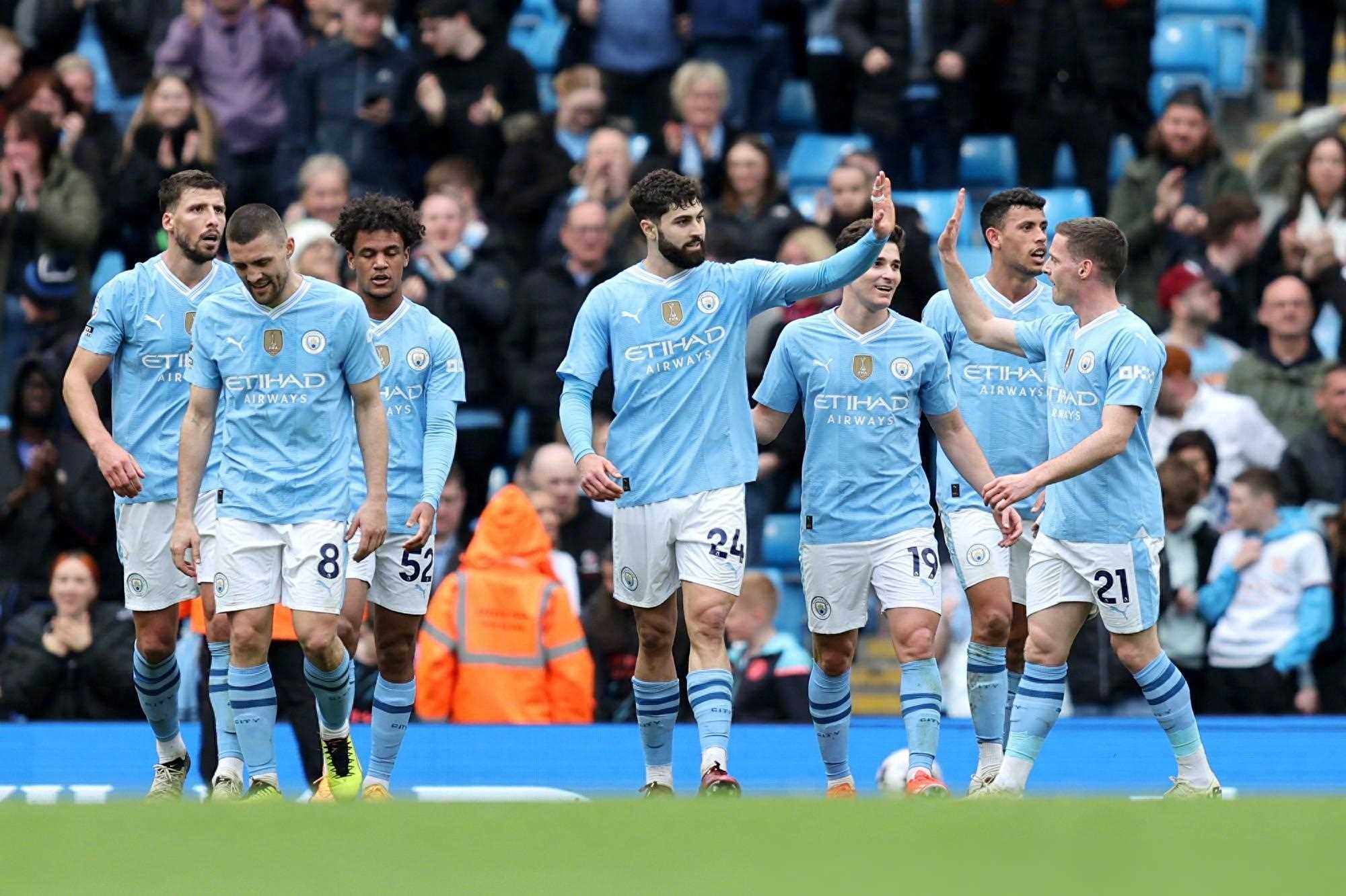 外线侧翼及 外线侧翼及